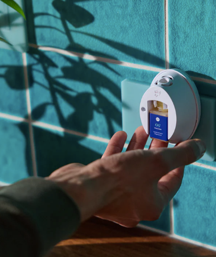 Pura Mini Device with Individual Device Smart Home Diffuser