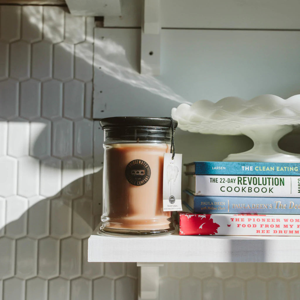 Sweet Grace 8oz Candle - Shoppe3130