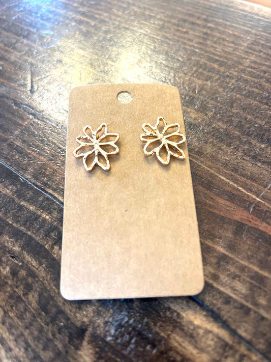 Dainty Daisy Dreams Earrings