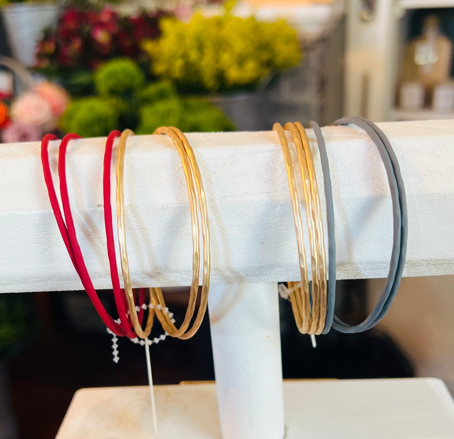 Everyday Elegance Wire Bangle Set