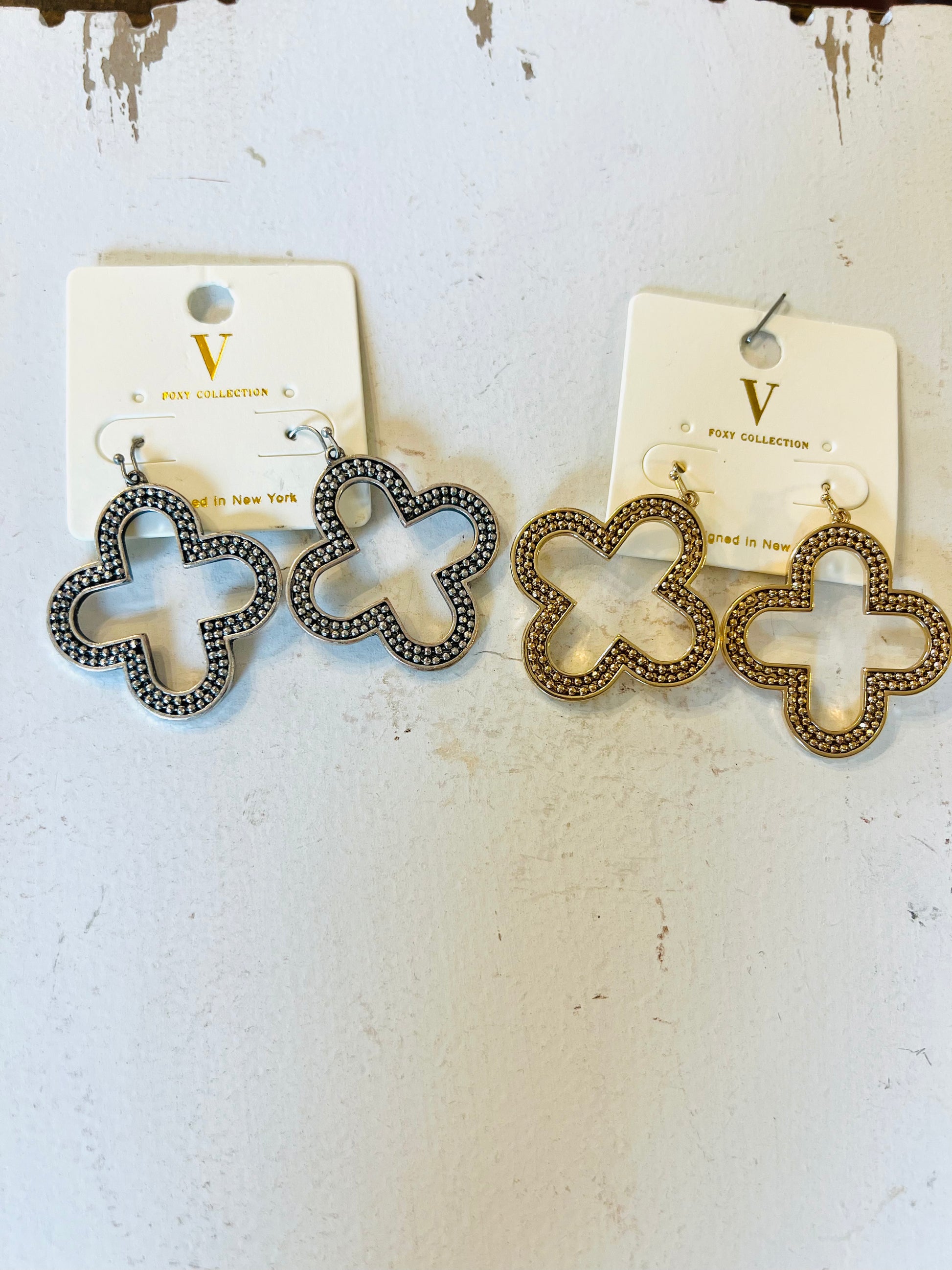 Crystal Clover Charm Earrings - Shoppe3130