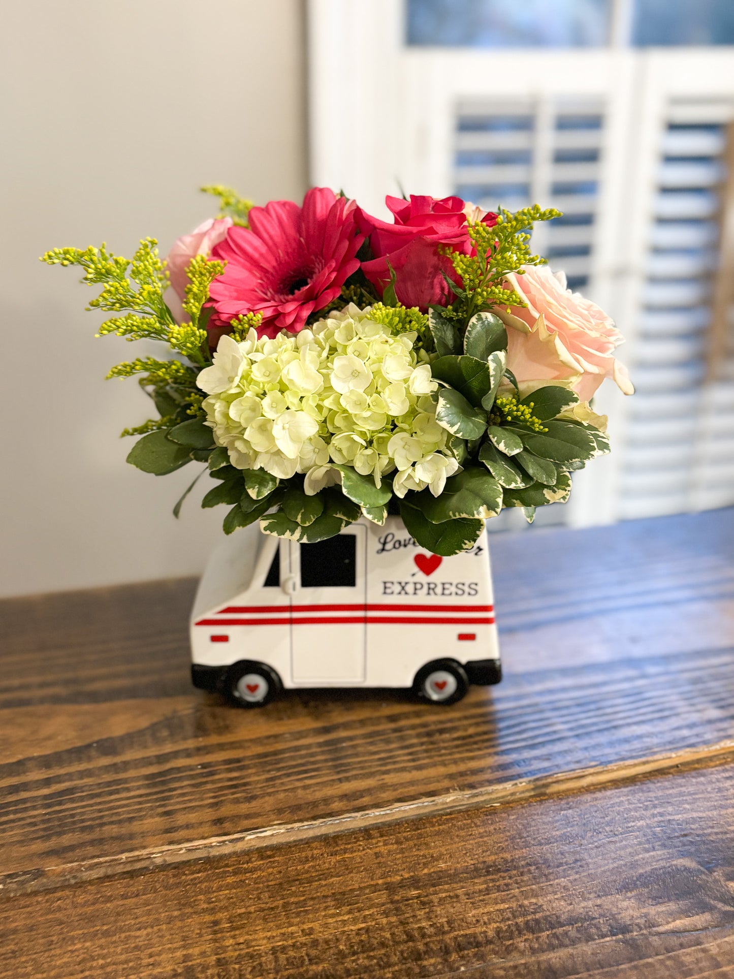 Sending My Love Mail Truck Flower Arrangement - Shoppe3130