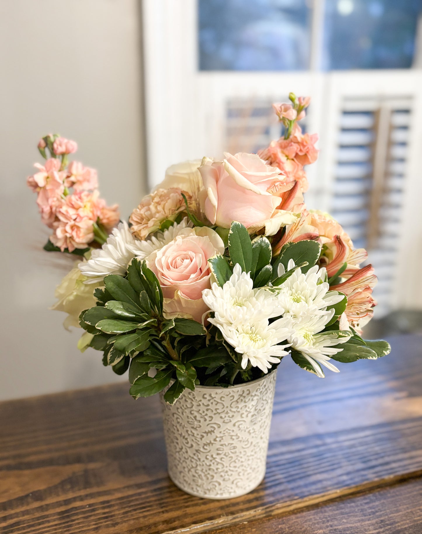 Bohemian Love Arrangement - Shoppe3130