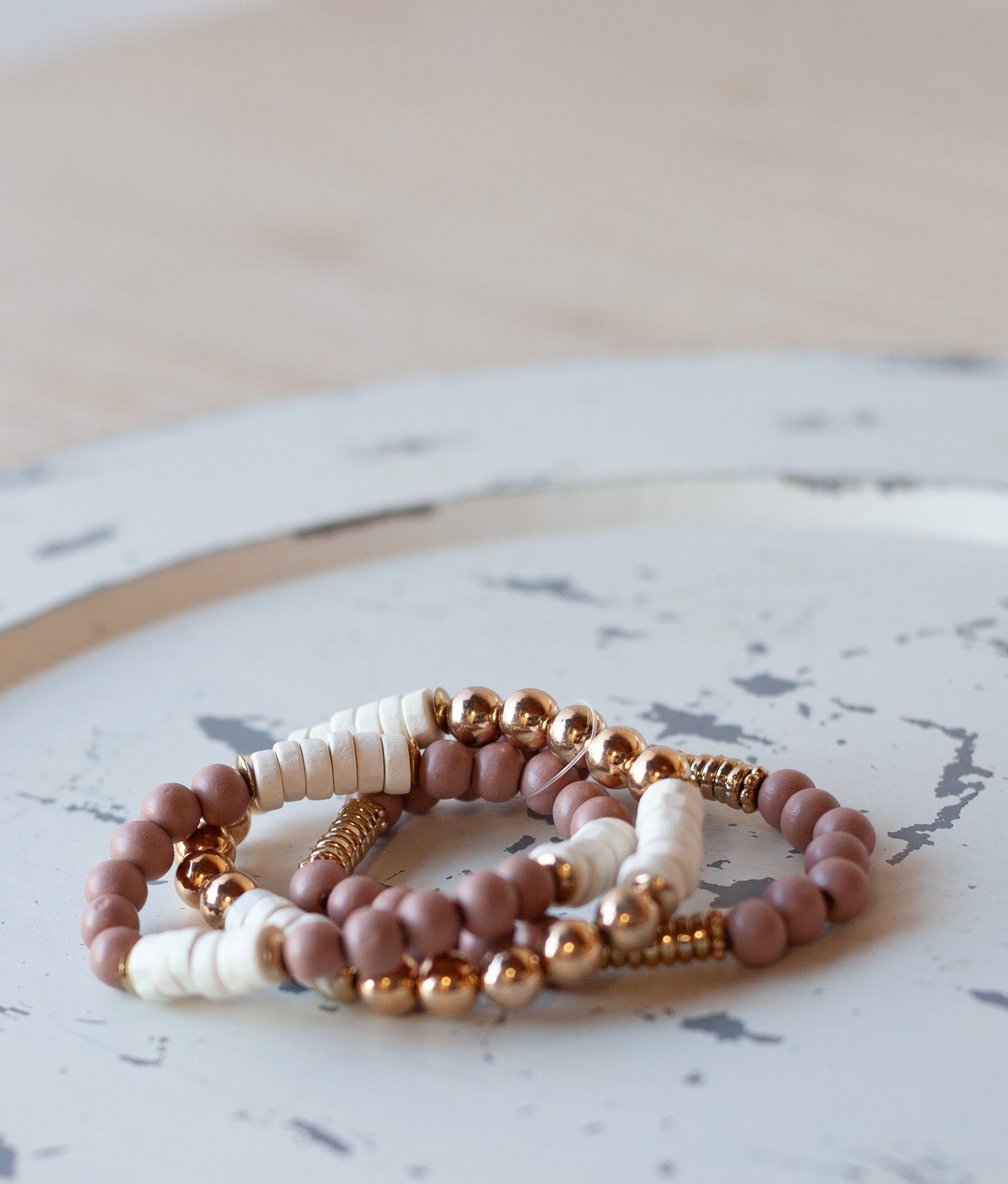 Mauve Wooden Bead Bracelet w Gold Accents - Shoppe3130