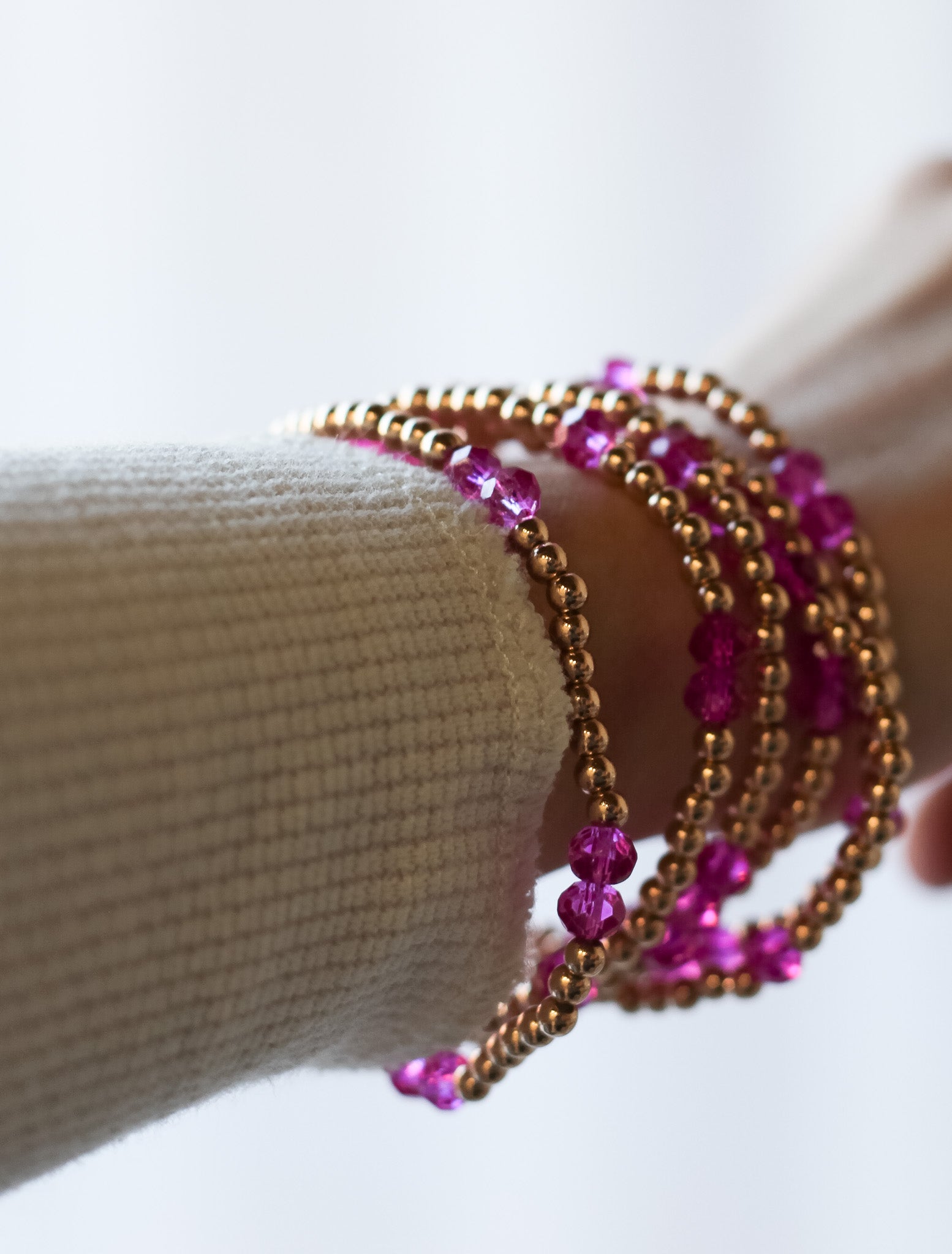 Water Resistant Beaded Color Bracelet - Shoppe3130