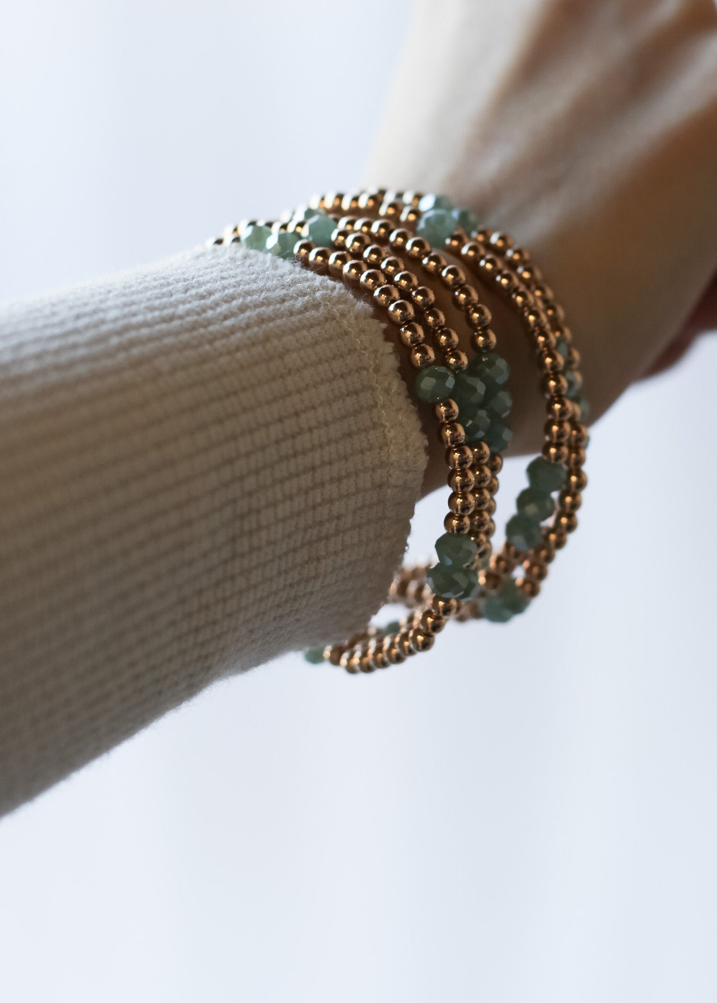 Water Resistant Beaded Color Bracelet - Shoppe3130