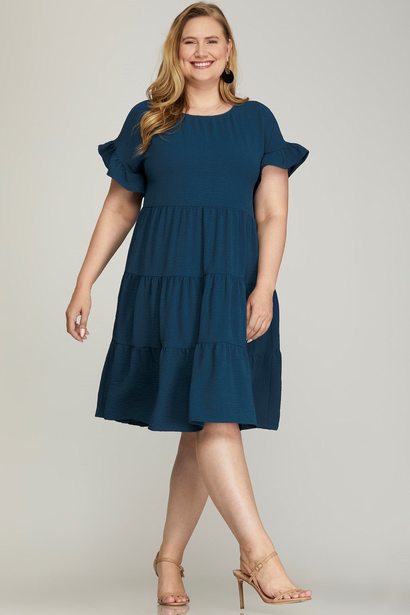 Curvy Serving Looks Tiered Dress