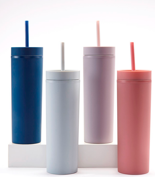 Double Walled Tumbler With Straw