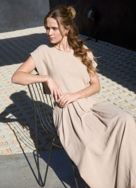 Another Pretty Girls Two Piece Midi Skirt Set in Tan