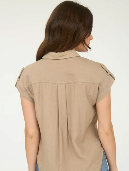 FINAL SALE Raelyn Button Up Lightweight Top