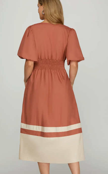 Autumn Glow Midi Dress in Curvy