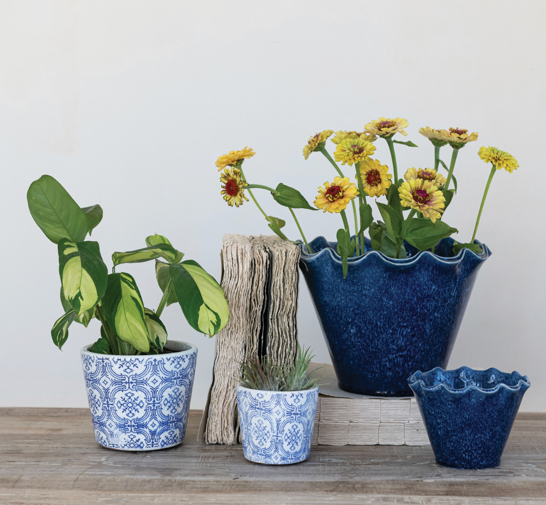 Terra-cotta Planters 2 Sizes to Choose From