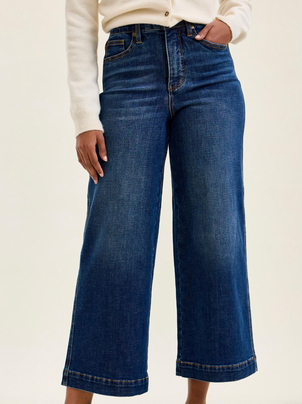 Claudia Ankle Judy Blue Jeans Dark Wash