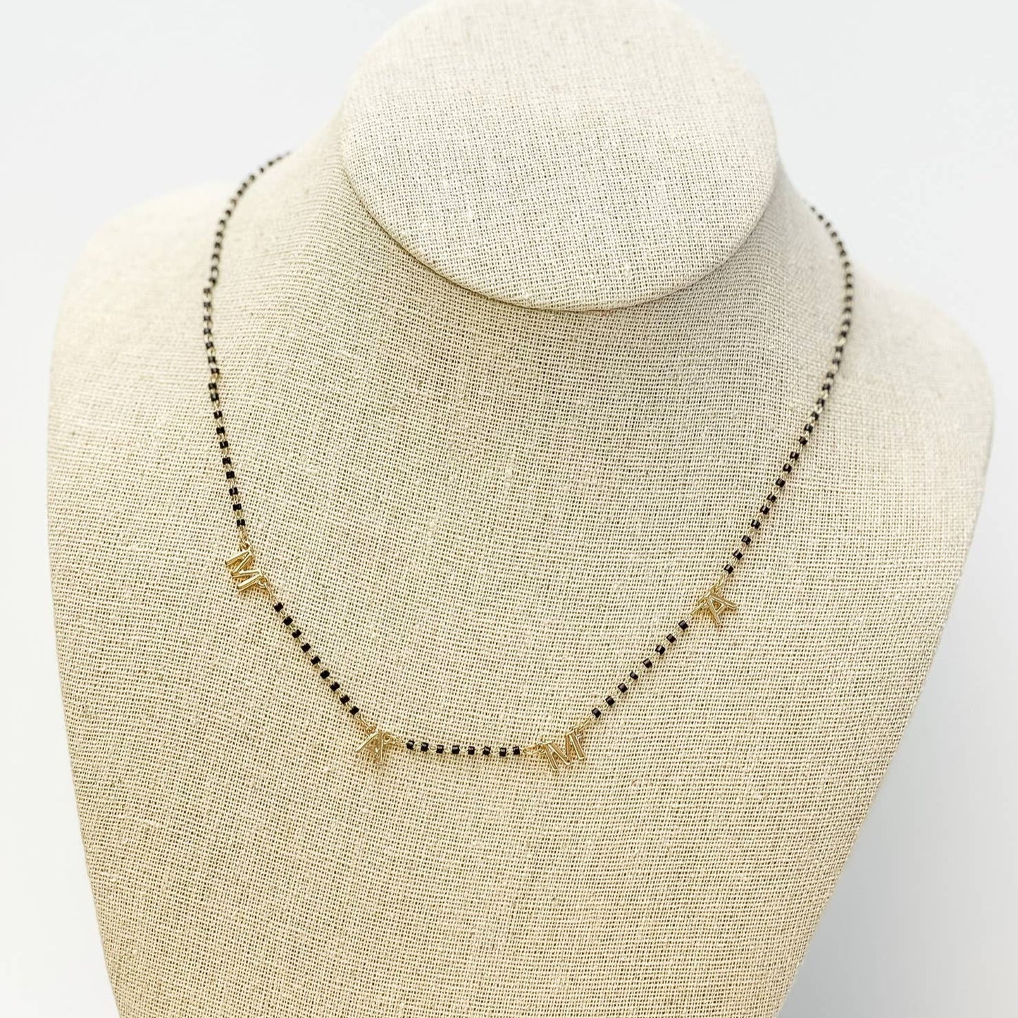 Jet 'Mama' Chain Necklace
