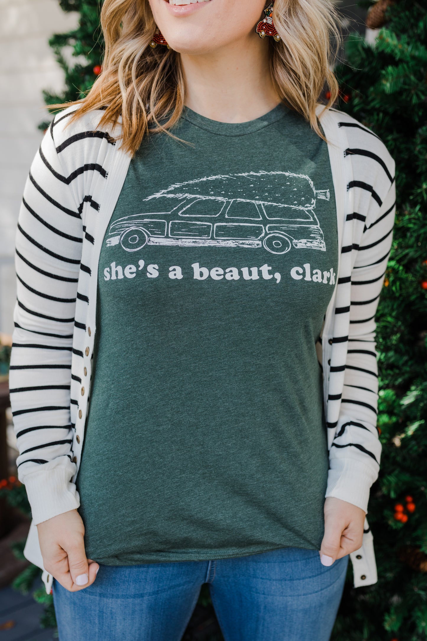 She's a Beaut, Clark Graphic Tee