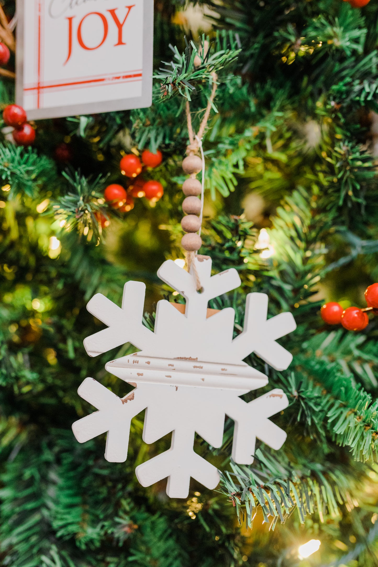 Snowflake Beaded Chippy Ornament