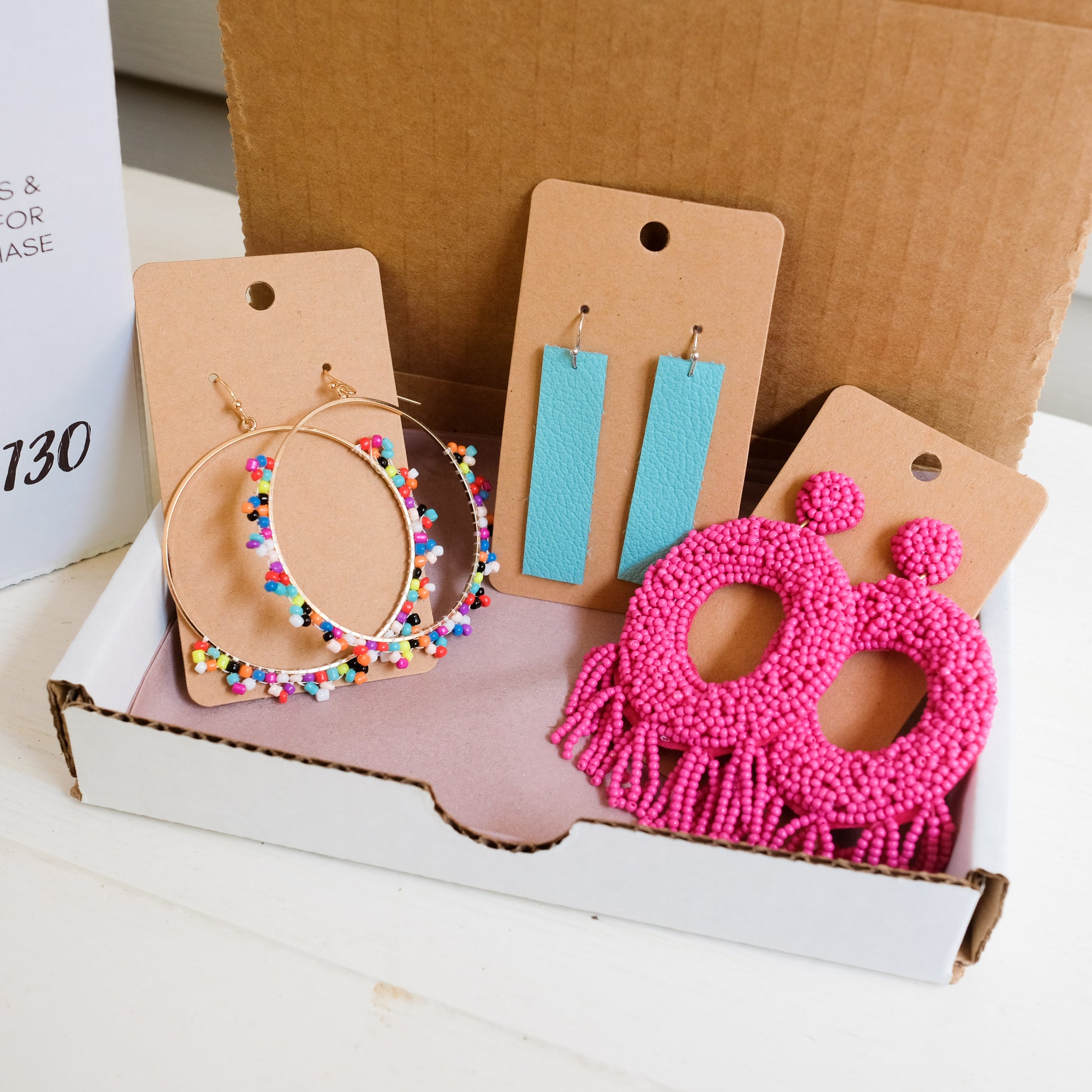 Monthly Accessory Subscription Box - Shoppe3130
