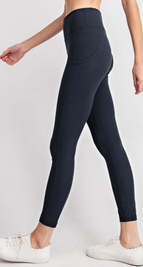 Nocturnal Navy Buttery Leggings with Pockets