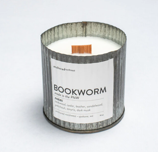 Bookworm Anchored Northwest Wood wick Tin Candle