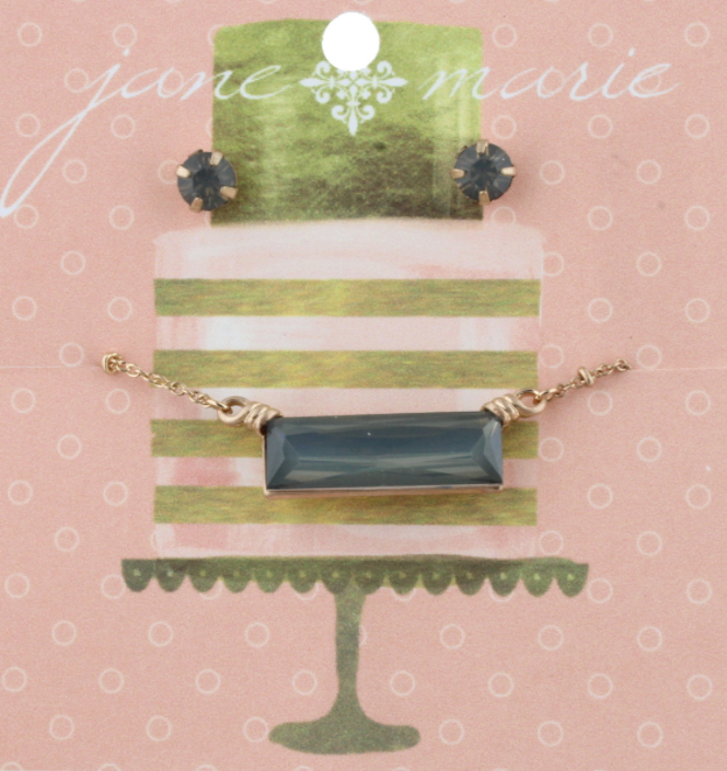Delight Rhinestone Necklace & Earring Set